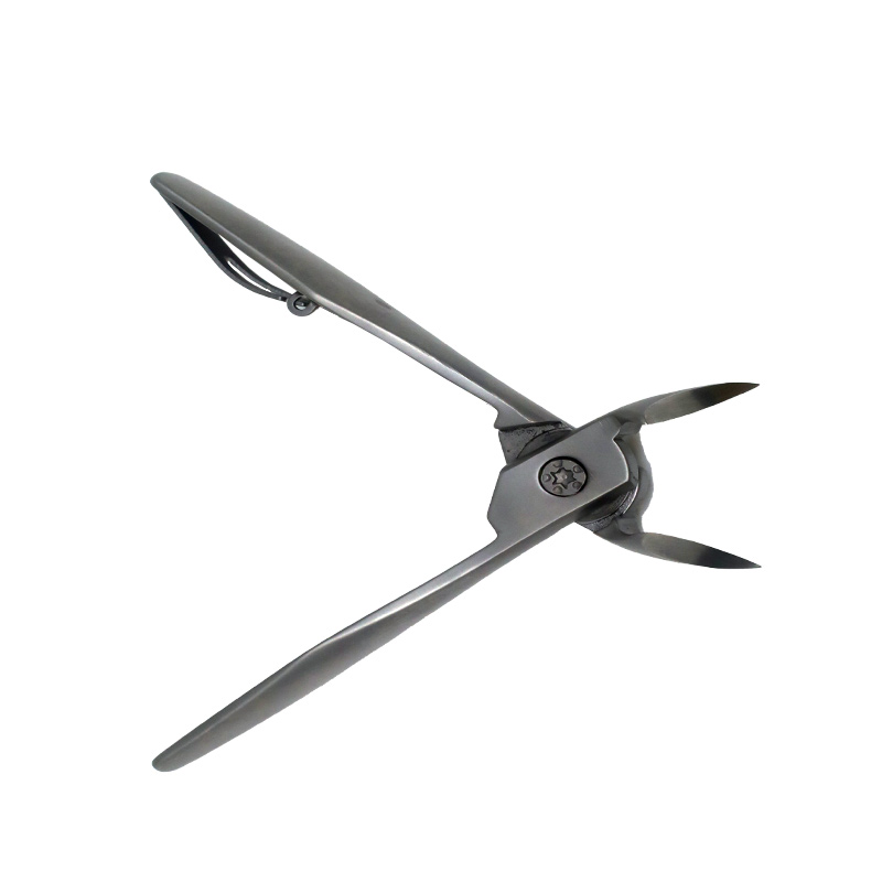 Visokokakovostna pilica za nohte s koničasto konico